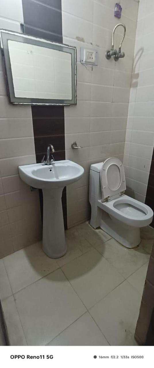 Airport Hotel Pariksheet Inn 新德里 外观 照片
