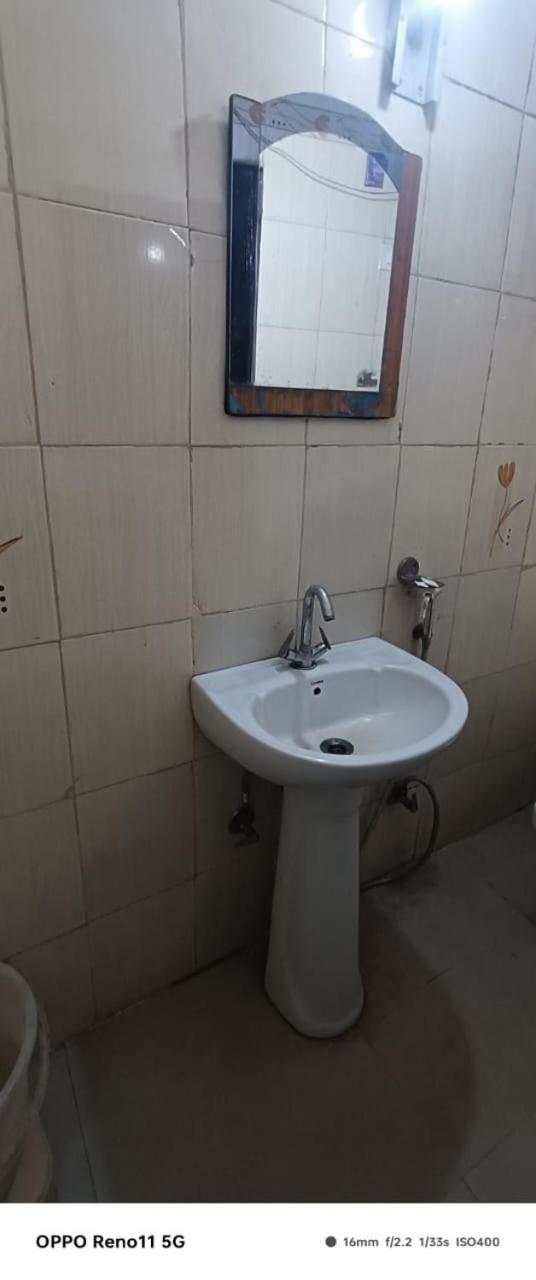 Airport Hotel Pariksheet Inn 新德里 外观 照片